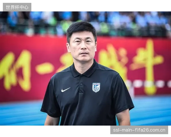 升班马大连英博为适应中超强度付出犯规代价,李国旭的年轻球队在防守经验和纪律性上仍需提升。 升班马大连英博为适应中超强度付出犯规代价,李国旭的年轻球队在防守经验和纪律性上仍需提升。